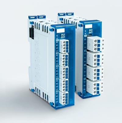 Met de relais uitgangsmodule RO 041 en RO 051 van SIGMATEK kan vrij worden geswitched tussen schakelingen en actuatoren RO041 RO051 400px