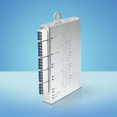 Met de Safety Input Box SIB 061 van SIGMATEK kunnen Safe input signalen uitgelezen worden sib061 400px